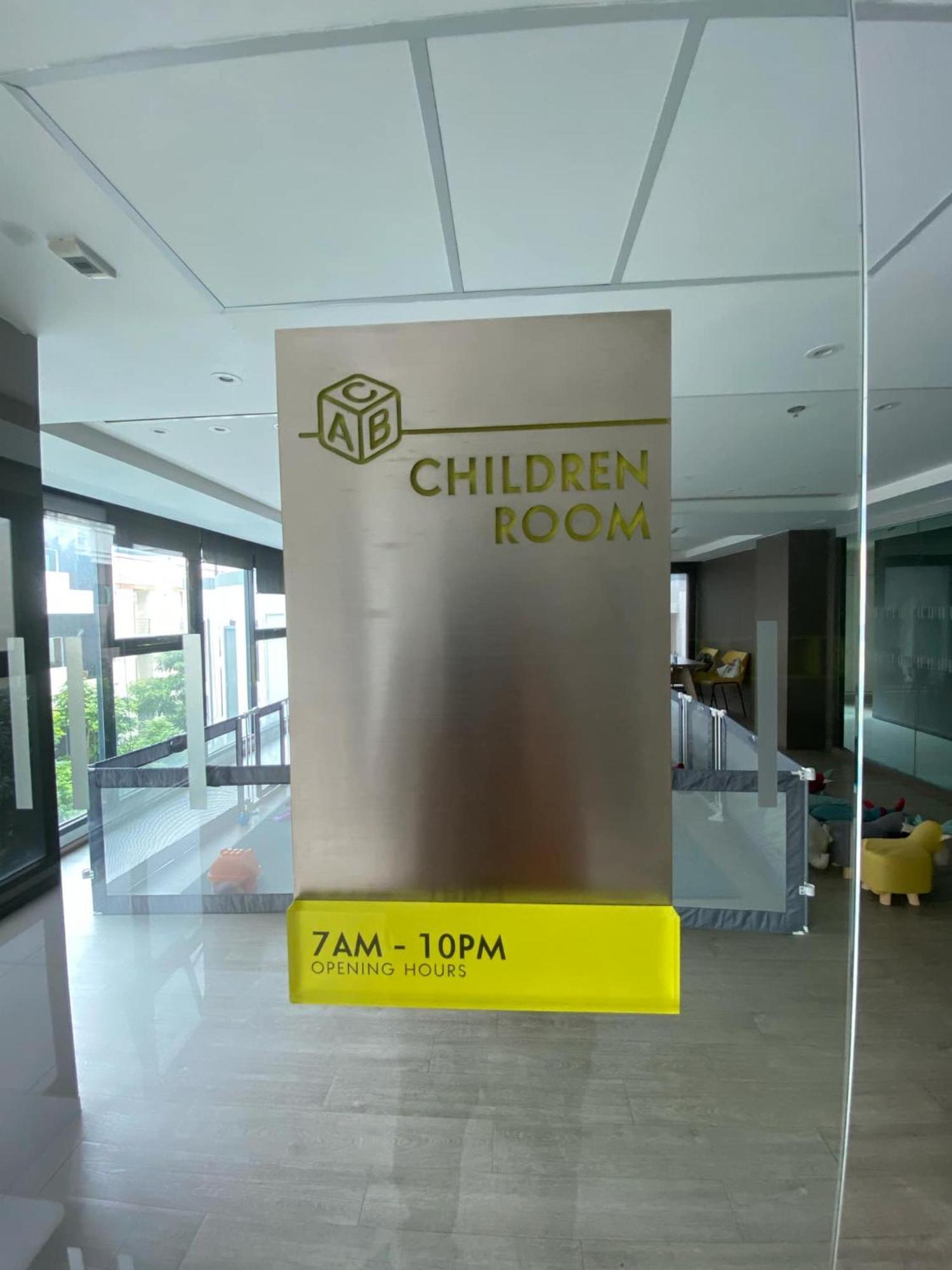 The Base In Pattaya Exterior foto